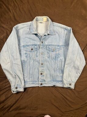 Vintage 1990s Winnie The Pooh Embroidered Jean Jacket / The Disney Store